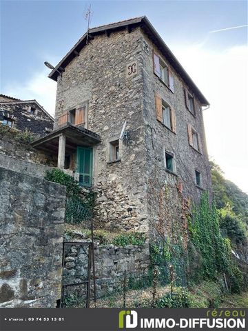 Mandate N°FRP154692 : House approximately 63 m2 including 3 room(s) - 2 bed-rooms - Site : 100 m2, Sight : Belle vue. - Equipement annex : Garden, Terrace, parking, Fireplace, Cellar - chauffage : aucun - Expect some renovation - More information is ...