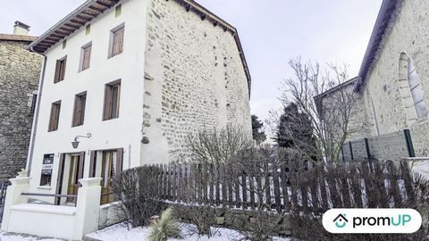 Discover your future home in Saint-Georges-Lagricol, a charming house of 119m2 on a plot of 300m2. Built in 1900, this 4-room residence offers a warm space spread over 2 floors. Inside, you will find an open-plan fitted kitchen, including oven, hob a...