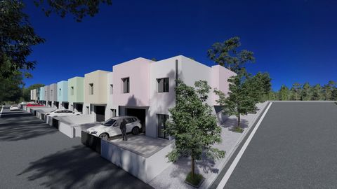 Houses Vila Velha Rodão Townhouses in Vila Velha de Ródão, with approximately one hundred and fifty-seven square meters, with unobstructed views. Property still under construction. Two-storey villas with high quality construction and great finishes. ...