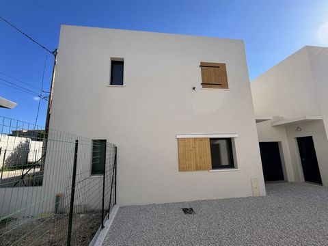 LA SEYNE SUR MER SECTEUR BRÉGAILLON GAI VERSANT - Venez découvrir cette maison neuve style Californienne aux normes RT 2012, située dans une petite rue résidentielle au calme et proche des commodités (transports, supermarchés, axes autoroutiers, etc....