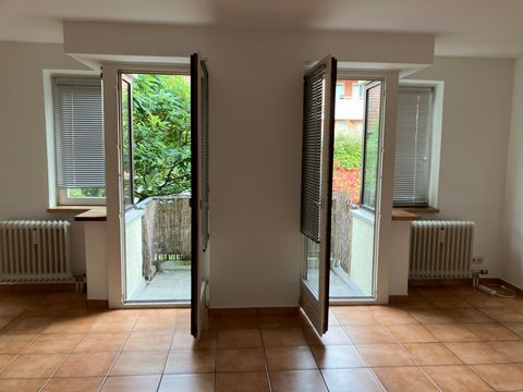 Schönes Apartment in Freiburg Wiehre zu vermieten. Zur Innenstadt sind es ca. 10 Minuten.