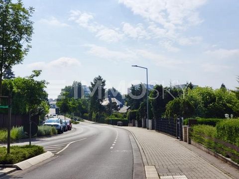 Dit exposé presenteert een aantrekkelijk stuk grond op een gewilde locatie dat tal van mogelijkheden biedt voor investeerders, ontwikkelaars of particulieren. Met zijn ideale grootte, toplocatie en meervoudig gebruik is dit perceel een unieke kans vo...