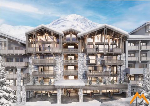 Situado na aldeia histórica de Val d'Isère, este apartamento oferece uma experiência residencial excecional no coração da estância. Com uma generosa área de estar de 251,5 m², esta propriedade única pode acomodar confortavelmente 10 hóspedes nos seus...