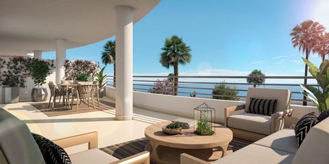 Take advantage of the last 3 ground floor units available!..Imagine a corner of the Costa del Sol where the sky and the Mediterranean Sea embrace: in Benalmádena...Discover 35 homes with 2, 3 and 4 bedrooms, where the art of slow living becomes your ...