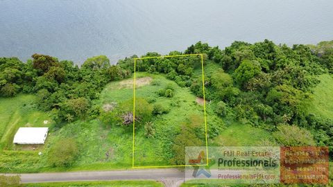 * Exklusiv hier bei Professionals FIJI Real Estate Agency gelistet! * GRUNDSTÜCKSGRÖSSE: 5059 Quadratmeter (1,25 Acres) * Zonierung: Wohngebiet, mit einer ungefähren Höhe von 150 Fuß über dem Meeresspiegel * TITEL: Grundeigentum (keine Grundsteuern, ...