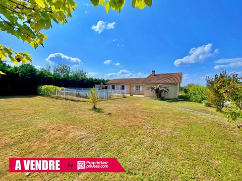 LANGOIRAN 33550 - Calme et sans vis à vis sur les hauteurs de Langoiran, à 30 minutes de BORDEAUX 33000, venez découvrir cette maison familiale présentée par Emmanuel BEIGBEDER, Conseiller en Immobilier local: Sur une parcelle de 1800 m2 entièrement ...