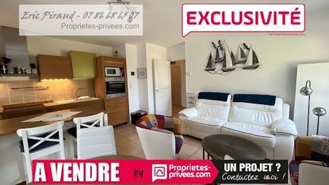 EN EXCLUSIVITÉ - LE CROISIC proche MER, au calme, Appartement T3 en duplex de 58,72 m² loi carrez, situé au 1er étage avec balcon. Eric PIRAUD vous propose en Loire Atlantique (44490), cet agréable et confortable T3 de 68,82 m² utiles, en excellent é...