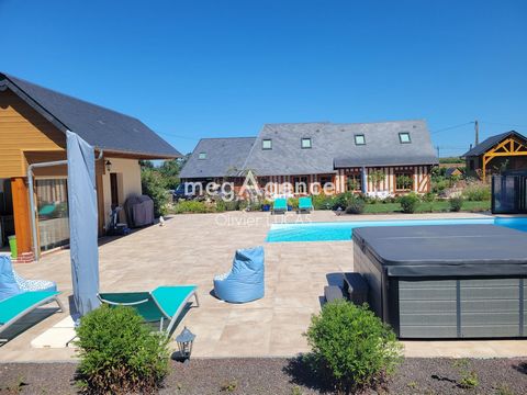 Come and discover this remarkable property in the town of Bouquetot, at the gates of Bourg Achard and the motorway access towards Paris or the beaches of Normandy. Located 5 minutes by car from the town centre of Bourg Achard and all its shops and es...