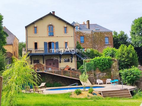 Located in Pouancé (49420), this charming house enjoys a privileged location close to the city center and offers unobstructed and panoramic views of the pond. The outdoor facilities include a swimming pool, a terrace and a balcony, ideal for enjoying...