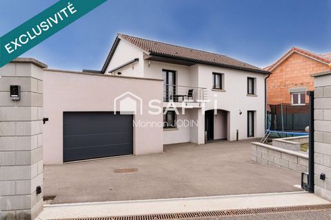 Maison familiale rénovée avec piscine
