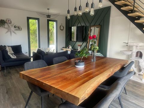 Maison neuve, belle prestation, proche commodités écoles, commerces