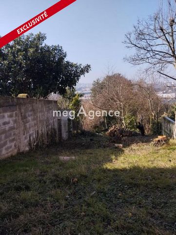 A vendre terrain - 94230 CACHAN
