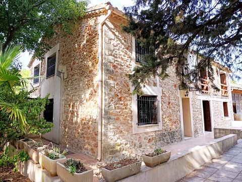 Maison d’Exception de 245 m² – Ancien Chai Viticole Rénové en 2000