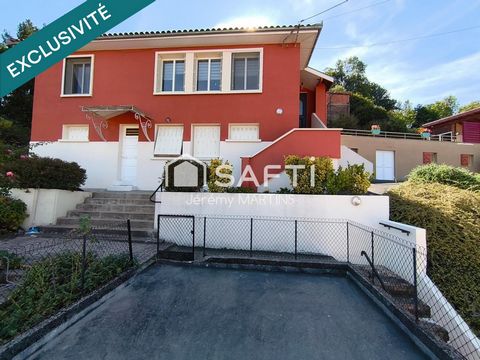 Maison avec piscine sur les hauteurs