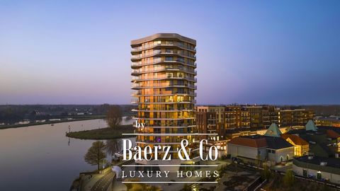 Jack Frenken exclusief biedt aan: Maashaven 774 Roermond! Gelegen in het nieuwe (2020) Manhattan Urban Residence bieden wij u dit luxe penthouse aan. Het moderne, trendy penthouse type 