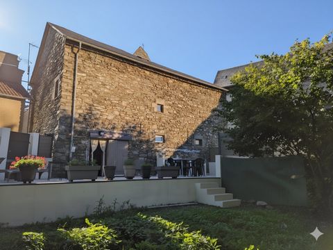 Alrance, Maison en pierres et son jardin attenant