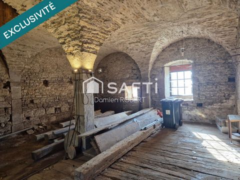 APPARTEMENT A RENOVER AVEC TERRAIN