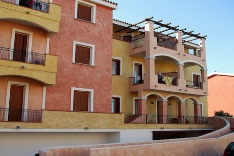 3-bedroom apartment located in private and quiet location 500 metres far from the centre of Santa Teresa di Gallura. It is on the second floor of a newly built residential village in Catalan style. The property is bright and comprises two large balco...