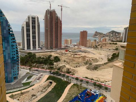 2 BEDROOM APARTMENT IN BENIDORM NEAR PONIENTE BEACH Beautiful apartment on the 12th floor with 2 bedrooms, 2 complete bathrooms, fully equipped independent kitchen with a small laundry room, living-dining room with access to a glazed terrace with lum...