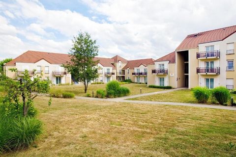 Located 2 km from Charles-de-Gaulle Airport and 5 km from Villepinte Exhibition Centre, the residence is only a 30-minute drive from central Paris and has a direct access to the France Stadium via the suburban train RER B. With a 24-hour reception, i...