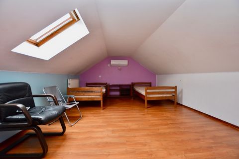 Dpt Savoie (73), ALBERTVILLE - T4 Duplex Climatisé de 93,03 m²