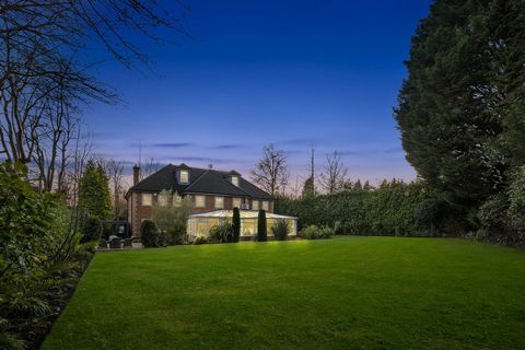 A superb six bedroom detached residence situated on the world renowned Wentworth Estate. This wonderful family home boasts over 6100 Sq Ft of internal accommodation arranged over three floors. Upon entering the home you are greeted by a grand entranc...