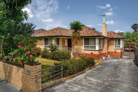 Just moments from a children’s playground and Gardiners Creek Trail, this delightful three-bedroom home features classic character and comfort. The practical floorplan reveals a spacious lounge room, accompanied by a dining zone and a well-presented ...