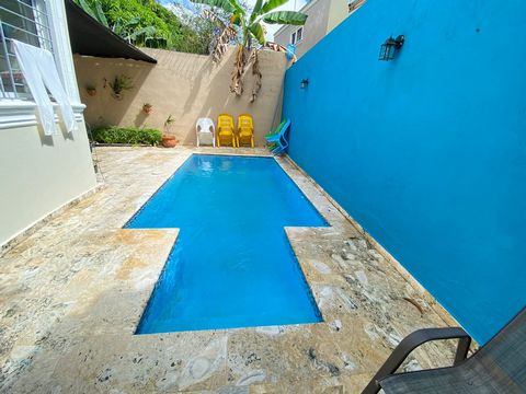 House Altos de Arroyo Hondo Hills of Arroyo Hondo 320 Solar 350 Construction 3 bedrooms with their bathroom and Wilking clisen Travel Bath Maid's room with bathroom Swimming pool Terrace Washing area Sála Kitchen Dining room Gallery Tent for 4 vehicl...