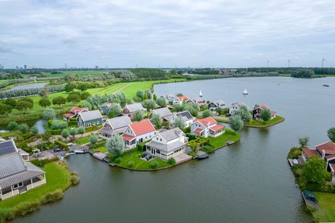 At the Zuytland Buiten park you can enjoy yourself on (and by) the water. In the beautiful South Holland landscape, between Rotterdam and Zeeland, you can completely relax in a water-rich, natural environment. All bungalows have an attractive veranda...