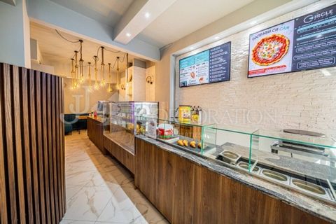 RESTAURANT IN THE AREA OF blvd. Al. STAMBOLIYSKI! AFTER REPAIR! We bring to your attention a brand new renovated restaurant, located on ul. Knyaz Boris I to Blvd. Al. Stamboliyski. Extremely communicative area and with a large flow of people. The res...