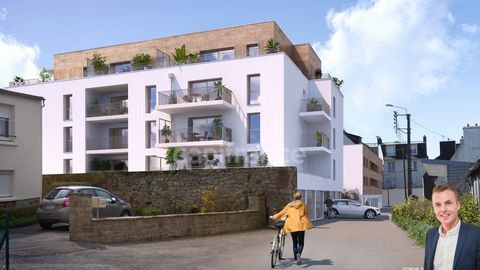 À vendre : magnifique appartement neuf de type 3, idéalement situé en plein centre-ville de Crozon (Finistère, 29). Ce bien de 57,66 m² se trouve au 2ème et dernier étage d'une résidence. Profitez d'un Terrasse de 10,40 m² exposée à l'ouest, parfaite...