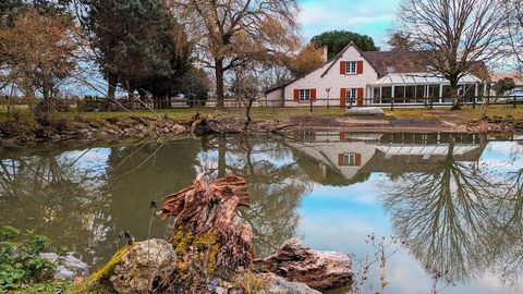 Aux portes de Tours ! Magnifique opportunité en VENTE A TERME OCCUPÉE sur une période maximale de 10 ans . Les vendeurs se gardent un droit d'usage et d'habitation dans leur logement pendant cette période (ils pourront toutefois libérer leur bien ava...