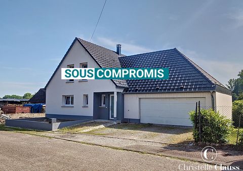 SOUS COMPROMIS ! Maison 127 m2 - BISCHWILLER HANHOFFEN - Terrain de 920 m2. Cette maison de 2017 aux normes RT2012 offre au rez-de-chaussée une entrée avec placard, des toilettes indépendantes, une pièce de vie de plus de 48m2, lumineuse grâce à ses ...