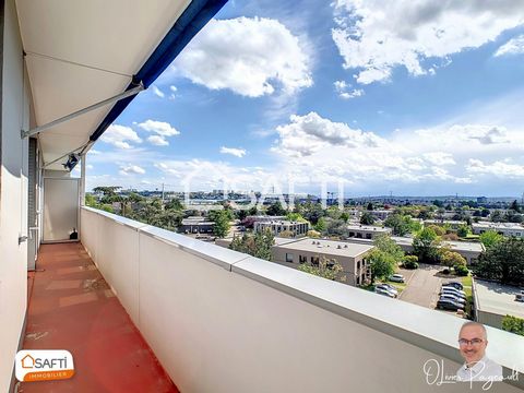 SAFTI IMMOBILIER offers you in the dynamic Moulin à Vent area, on the border of Lyon 8, in a quiet and secure residence with green spaces, this spacious 70m² (approximately) T3 bis apartment on the 6th and top floor with elevator access. You will enj...