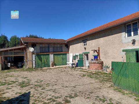 A BIZIAT PROCHE MACON ET BOURG-EN-BRESSE FERME 5 PIECES SUR TERRAIN DE 5 800 M&#178;