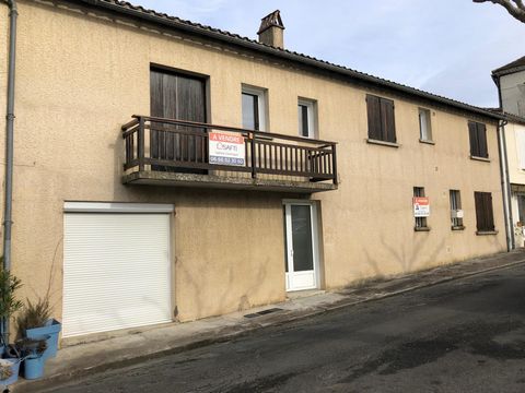Lot de deux appartements centre Castillonnès.