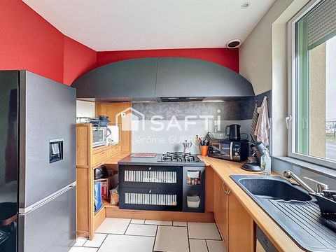 MAISON BRESSUIRE CENTRE-VILLE 145 M2
