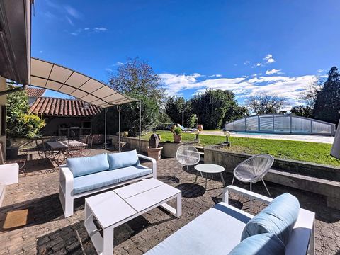 Agreable maison avec piscine, T2 et garage - terrain arboré, 5mins du centre ville.