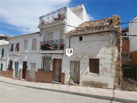 Situated in the town of Algarinejo in the Granada provine of Andalucia, Spain is this 3 bedroom, 2 building Townhouse in need of renovation. You have an entrance from a quiet wide street with on road parking right outside the first building which has...