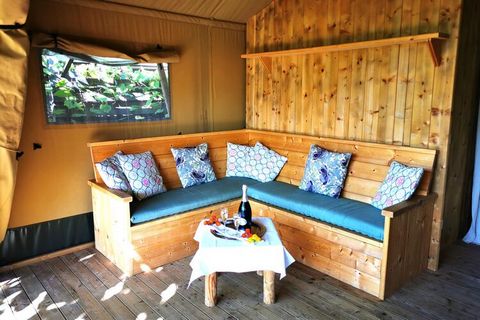 This modern tent lodge is in the tranquil location offering the beautiful mountain views. Ideal for a family stay, there is a nice roofed terrace where you can chill and relax admiring the stunning surroundings. Also, in the large garden, kids can pl...