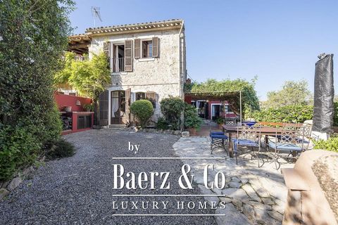 We present this charming property located in the upper part of the picturesque town of S'Arracó. This rustic home is located on a plot of approximately 1000 m2, offering a unique residential experience amidst the serenity and natural beauty of its su...