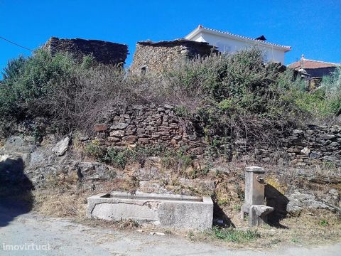 PRIVATE SALE BY TRADE PJ/17/39 - House in ruin; - Lugar do Ò Cambo, Brito de Lomba, Edral. House in ruin, located in the town of Brito de Lomba, approximately 11 kms from Vinhais. In view of the consideration that this is a private sale by negotiatio...