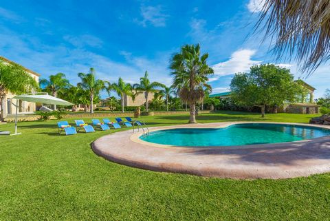 Welcome to this wonderful stoned finca with an outdoor salt pool which is surrounded by great gardens and terraces, and an indoor heated pool. It is perfect for 8 people in Maria de la Salut. The impressive 186 m2 house, which mixes a modern style wi...