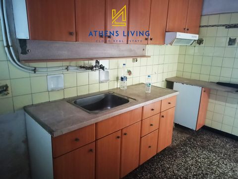Apartment For sale, floor: 2nd, in Dafni. The Apartment is 83 sq.m.. It consists of: 2 bedrooms, 1 bathrooms, 1 kitchens, 1 living rooms. The property was built in 1965. Its heating is Not available, it has Wooden frames with Single windows, the ener...