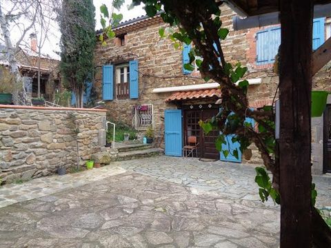 OCCUPIED LIFE Male 87 years old and Female 87 years old Guided tour: Quiet, in a rural but evolving environment, in the pretty hamlet of Auzat made up of its streets and alleys made of stone houses, located 600 m as the crow flies from the pretty Châ...