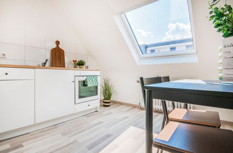 This cozy apartment invites you to stay longer and relax, especially due to its great and quiet location! The apartment is equipped with everything you need for a longer stay, including a TV and WiFi as well as an equipped kitchen with Nespresso mach...