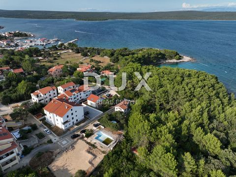 MALI LOŠINJ, NEREZINE - Mooi appartement met twee verdiepingen, 80 meter van de baai! In het kleine stadje Nerezine op het eiland Lošinj staat een appartement te koop in een nieuw gebouw, gelegen op slechts 80 meter van de prachtige baai en de helder...