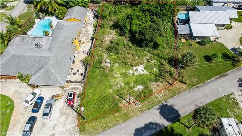 Build your single family home on this affordable lot zoned RS-4 near the Indian River. Close to everything you need, including; the Indian River, the Atlantic Ocean, Jensen Beach, Port Saint Lucie, Fort Pierce, shopping, dining, and retail.