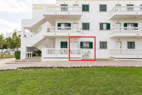 In the Urbanização Lagar, in Conceição de Tavira you will find this magnificent 1-bedroom ground floor apartment. Excellent condition and close to all services. A good investment opportunity