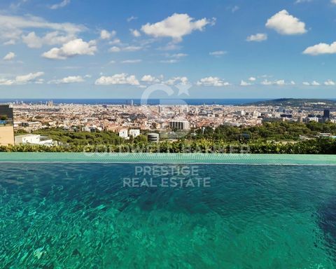 Espectacular casa moderna amb fantàstiques vistes a la mar ia la ciutat.. . Situada a la zona residencial de Can Caralleu, corresponent a districte de Sarrià, a la zona alta de Barcelona.. . Té la següent distribució:. Planta principal: hall d'entrad...